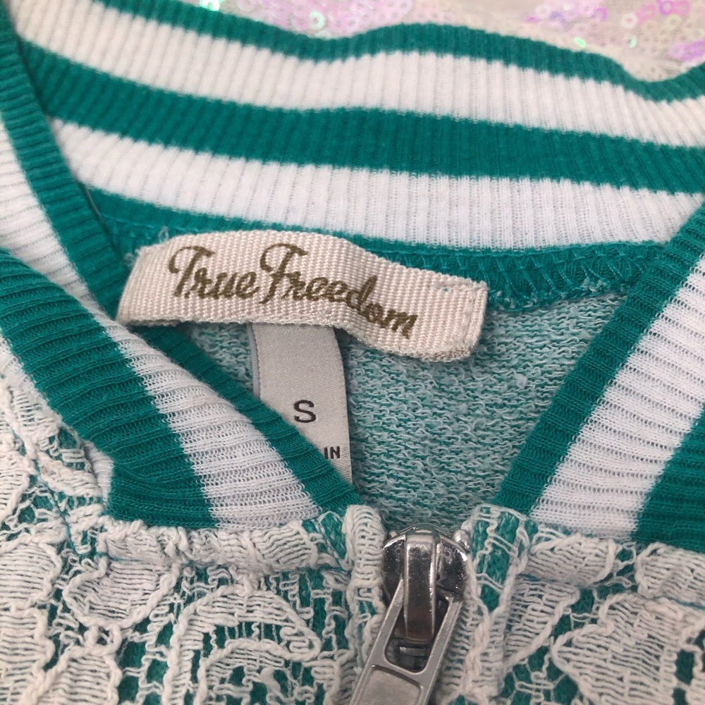 True Freedom Lace Jacket - Picture 2 of 5